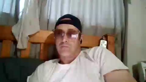 mikeundies online show from June 29, 6:52 am