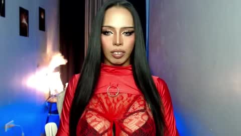 Snapshot of mikeyalawi03 chatting on July 15, 6:51 am Mistress MikeyAlawi online show from July 15, 6:51 am