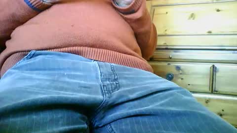 mikeybed online show from March 18, 9:34 am