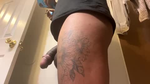 mikeyblunt online show from January 4, 7:13 am