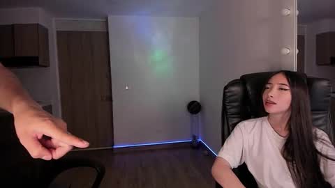 VIOLETAMIKE online show from October 10, 1:37 am