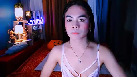 Mikhayla and Zeus online show from January 31, 11:46 am