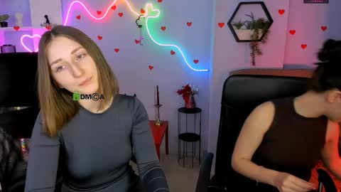 Miki online show from April 8, 6:13 am