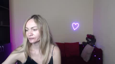 Adalina online show from March 30, 5:47 pm