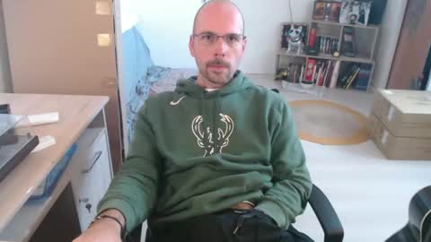 mikmik91 online show from October 17, 2:08 pm