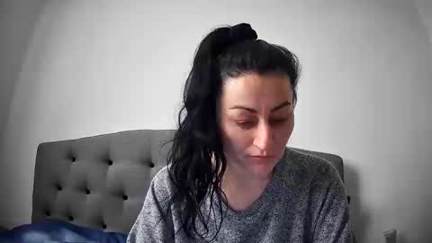 Mikyloveu online show from March 25, 2:56 pm