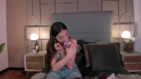 Mila Astor online show from January 9, 2:42 pm