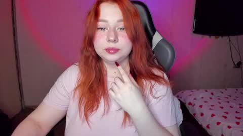 Snapshot of mila_foxxxy chatting on March 9, 12:09 pm Mila shy sensual person online show from March 9, 12:09 pm