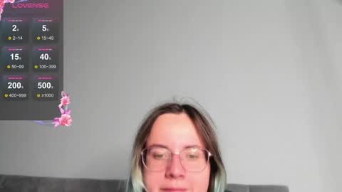 mila_good online show from October 9, 6:39 pm