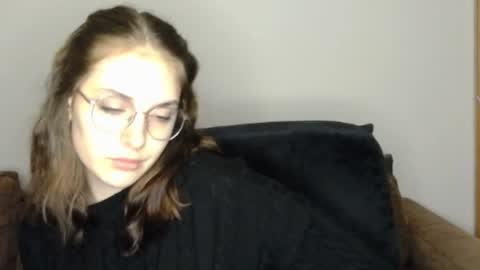 mila_keyy online show from March 27, 8:08 pm