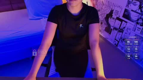 Snapshot of mila_kiitty chatting on April 22, 11:34 am Milena online show from April 22, 11:34 am