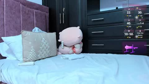 mila_kyhic_ online show from September 10, 10:43 pm