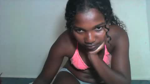 mila_lunah online show from March 16, 5:50 pm