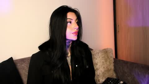     online show from April 1, 1:39 am