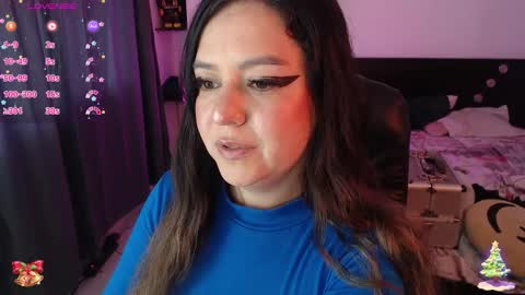 Snapshot of mila_phoenix chatting on December 17, 7:42 pm mila_phoenix online show from December 17, 7:42 pm