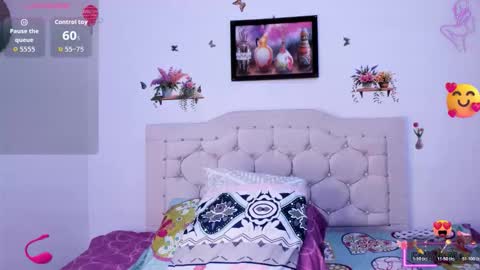 laura online show from December 21, 3:35 am