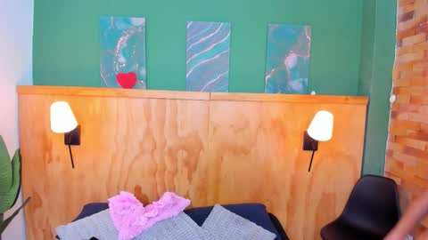 Mila and samy online show from October 21, 12:17 pm