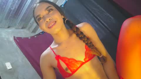 Snapshot of mila_seductressxx chatting on June 30, 1:39 am mila_seductressxx online show from June 30, 1:39 am
