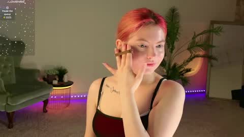 Snapshot of mila_taylorrr chatting on May 25, 6:36 pm Lisa online show from May 25, 6:36 pm