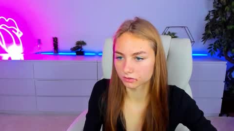 Milla online show from October 11, 5:39 am