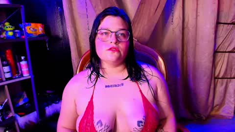 Milaanddalia online show from November 24, 8:58 am