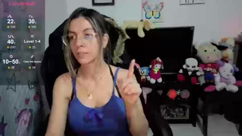 milacoxx8819 online show from September 19, 1:40 am