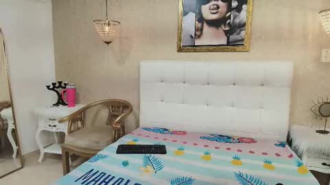 Snapshot of miladiosa chatting on February 23, 12:46 pm miladiosa online show from February 23, 12:46 pm