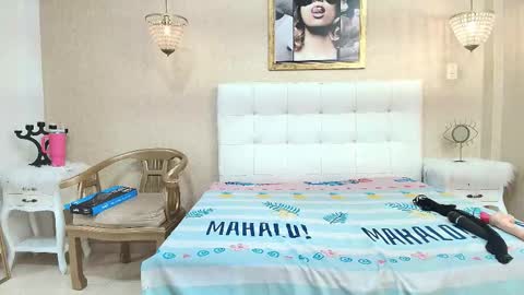 Snapshot of miladiosa chatting on February 26, 12:26 pm miladiosa online show from February 26, 12:26 pm