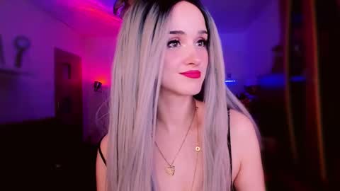 MiladyJolie online show from February 10, 8:46 pm