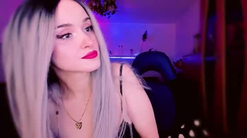 MiladyJolie online show from February 20, 5:02 pm