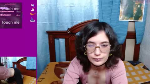 Snapshot of milalunala chatting on February 18, 2:27 am Mila-Lunala online show from February 18, 2:27 am