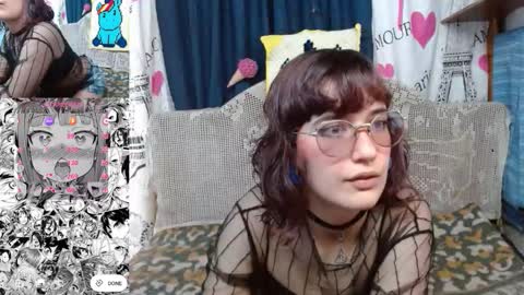 Snapshot of milalunala chatting on September 26, 6:45 pm Mila-Lunala online show from September 26, 6:45 pm