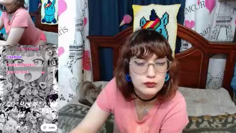 Snapshot of milalunala chatting on October 18, 7:14 pm Mila-Lunala online show from October 18, 7:14 pm