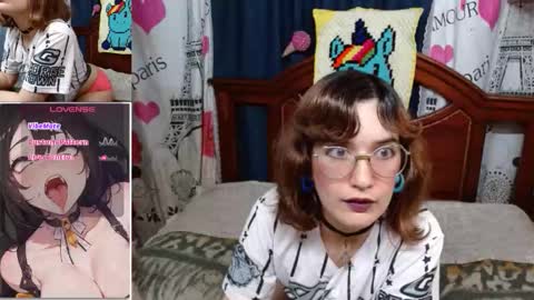 Snapshot of milalunala chatting on November 10, 2:10 am Mila-Lunala online show from November 10, 2:10 am