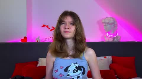 Mila online show from March 3, 6:25 pm