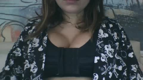 Snapshot of milana5551 chatting on December 22, 10:38 am milana online show from December 22, 10:38 am