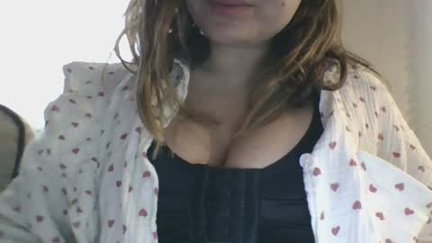 Snapshot of milana5551 chatting on January 13, 7:32 am milana online show from January 13, 7:32 am