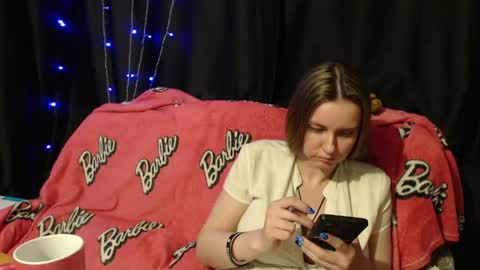 Snapshot of milana696969 chatting on April 27, 7:01 pm MilAna online show from April 27, 7:01 pm
