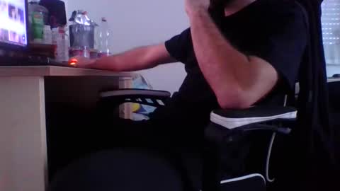 milana8c online show from January 14, 2:12 pm