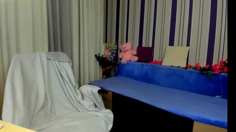 Snapshot of milanaalvis chatting on November 20, 7:19 am MilanaAlvis online show from November 20, 7:19 am