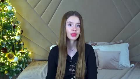 MilanaBalmain online show from December 15, 10:50 am
