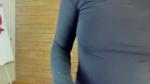 MilanaBalmain online show from March 13, 4:30 am