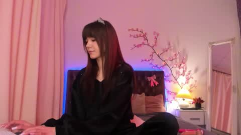 Milana online show from March 20, 7:13 am