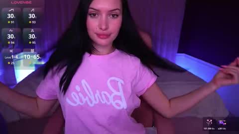 Snapshot of milanamusee chatting on November 12, 2:06 pm Milana online show from November 12, 2:06 pm