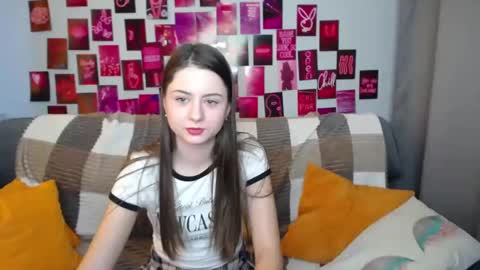 milanaroz online show from February 27, 8:50 am