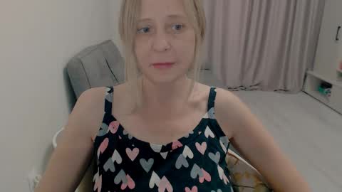 Milena online show from November 9, 4:44 am