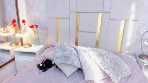 Cami  online show from November 4, 12:48 pm