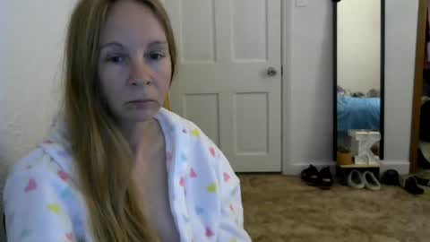 Mila online show from July 19, 3:05 pm