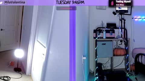 Mila Valentina online show from January 8, 2:46 am