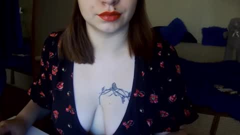 Milaxcute online show from October 21, 7:20 am